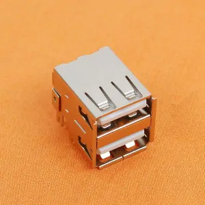 USB konektor / port pro Dell Latitude E6400 E6410 1545
