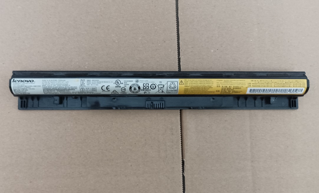 Použitá baterie Lenovo L12L4A02