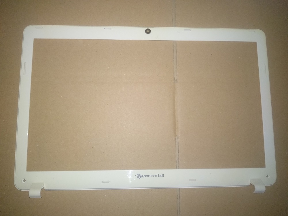 Přední plastový rámeček/bezel LCD z notebooku Packard Bell EasyNote TS11HR TS13HR TS11SB TS44HR P5WS0