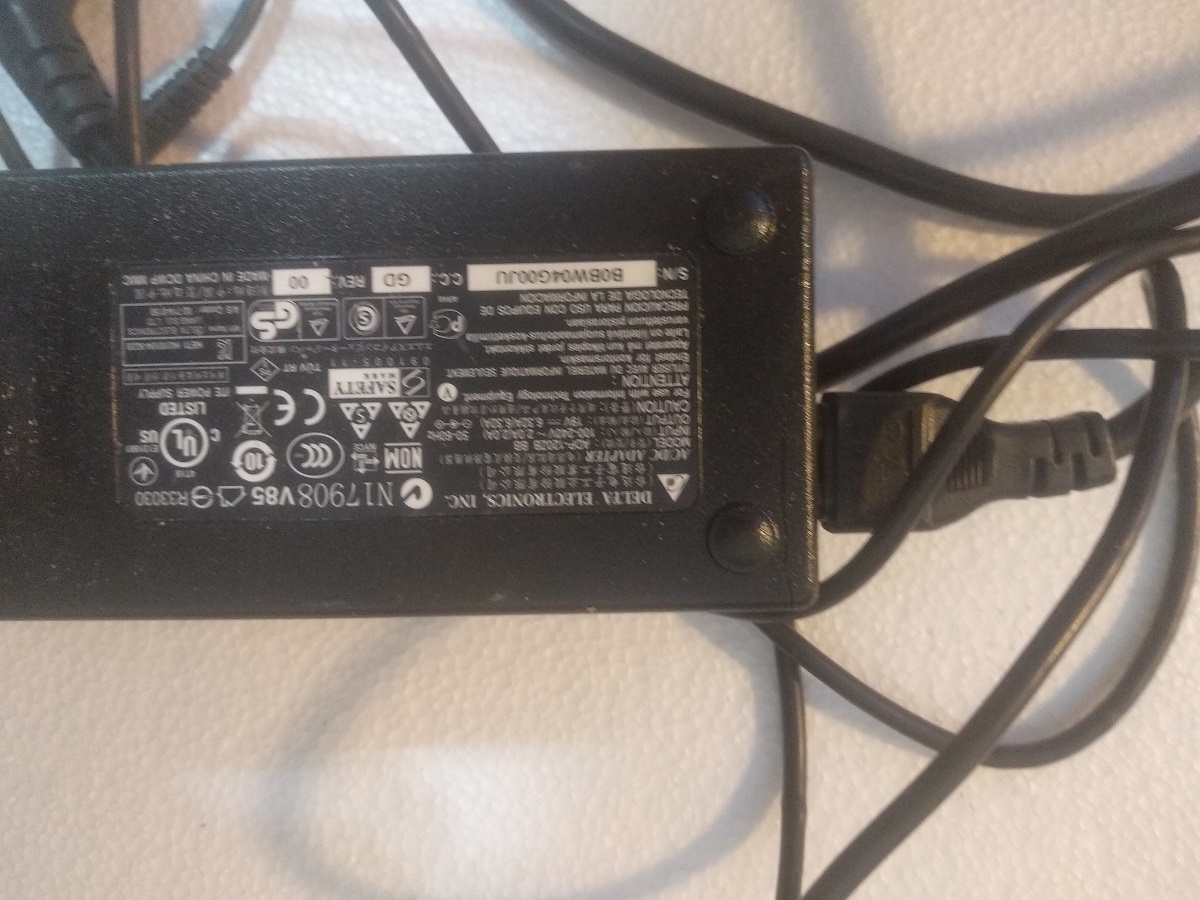 Síťový adaptér od notebooku MSI GX660 , ADP-120ZB BB
