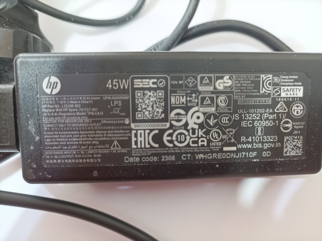 Síťový adaptér od notebooku HP 250 G10