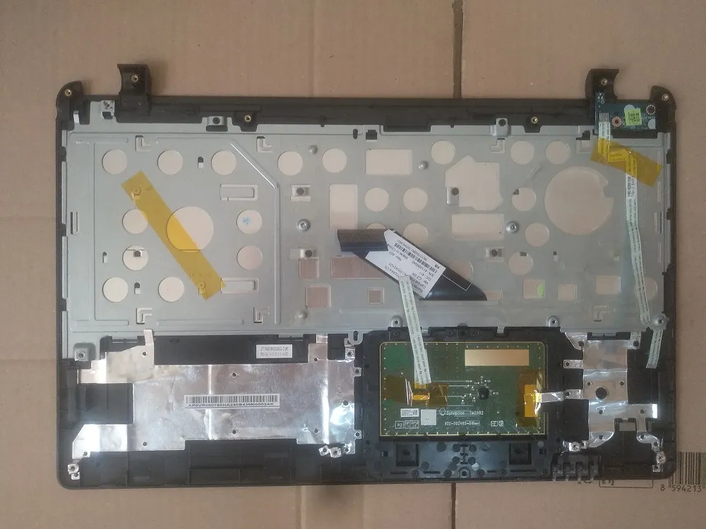 Klávesnice / palmrest pro Acer Aspire E1-570 E1-510