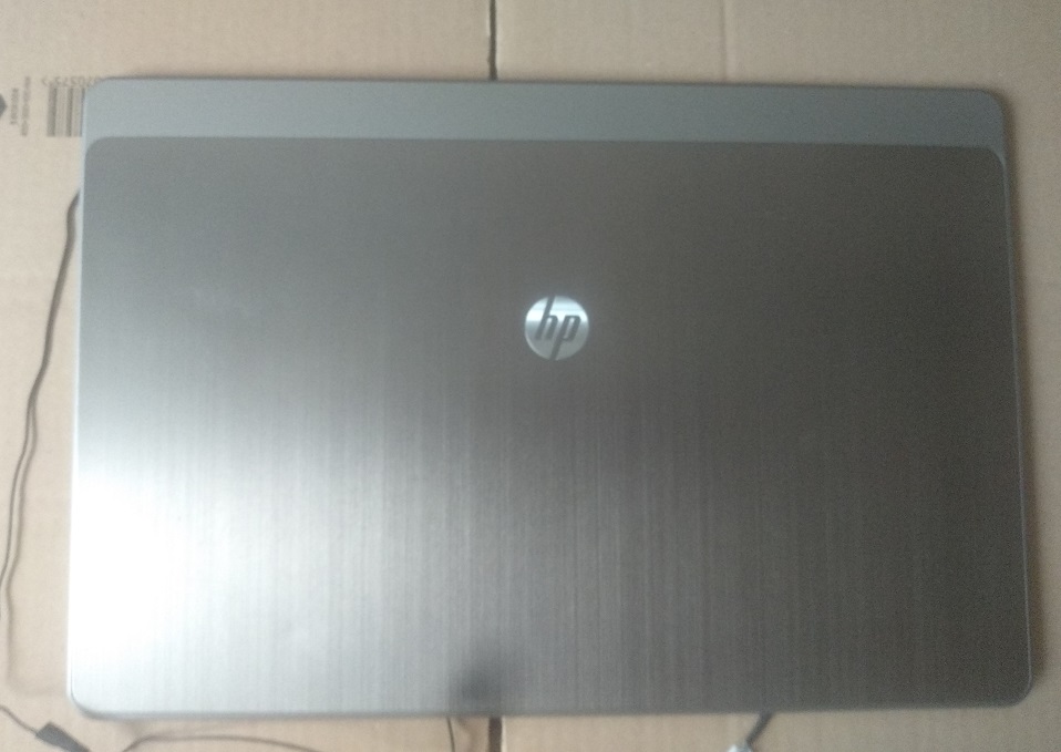 HP ProBook 4530s 4535s -  zadní kryt LCD + přední rámeček
